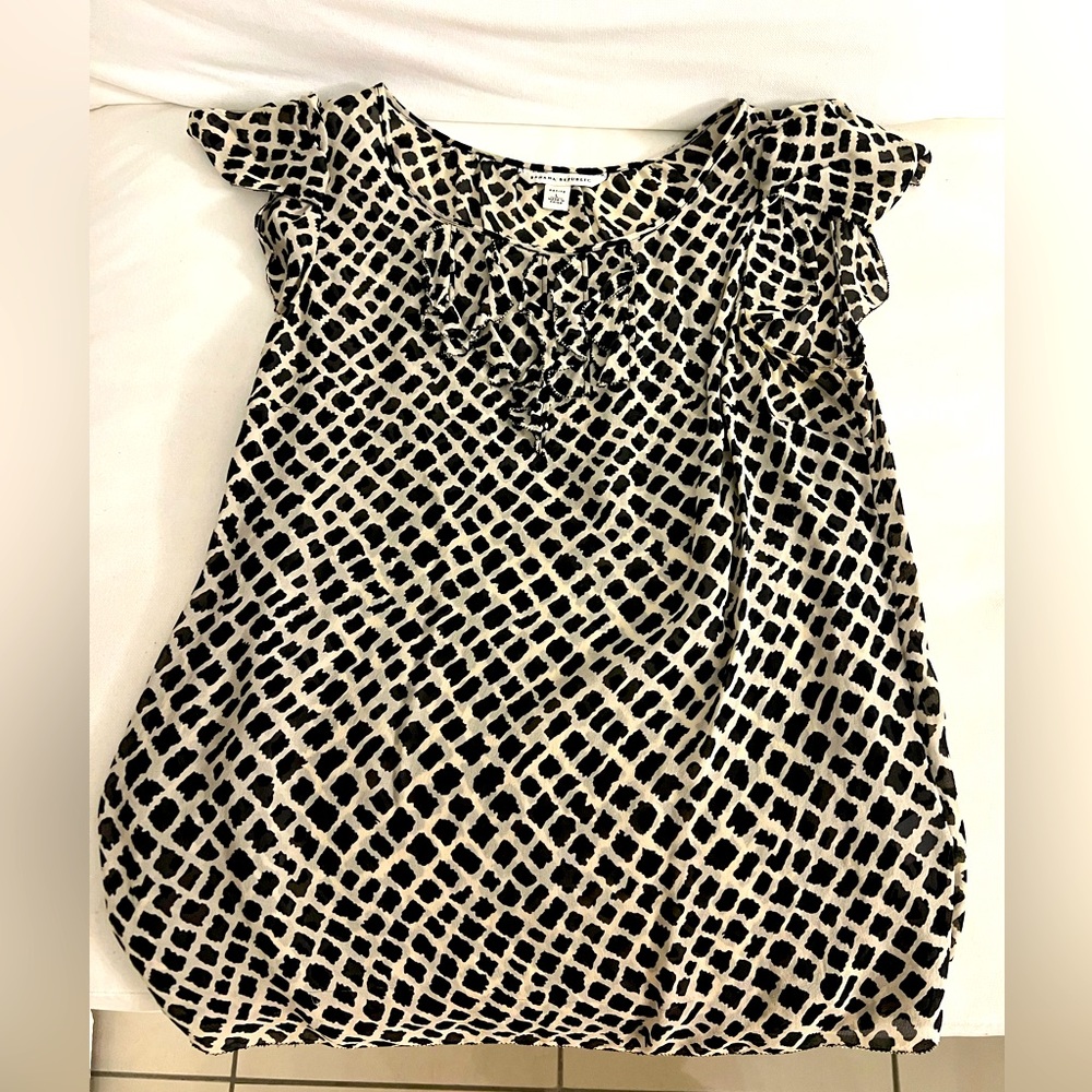 Banana republic shirt